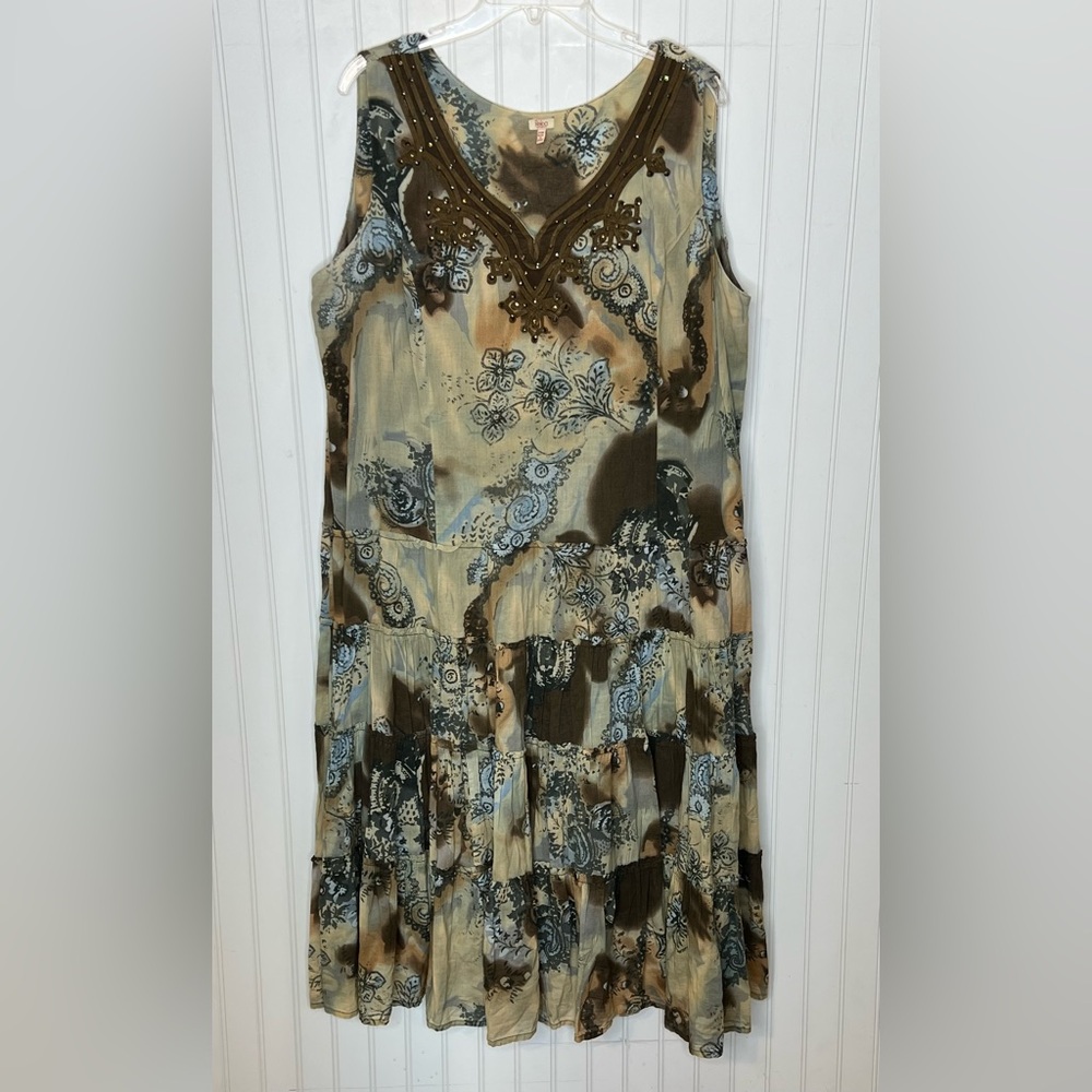 Elegant Multicolor Sleeveless Dress Size 20W